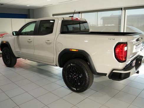 New 2026 GMC Canyon Elevation w/ Convenience Package image 3