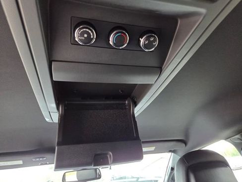 Used 2020 Dodge Grand Caravan GT FWD image 34
