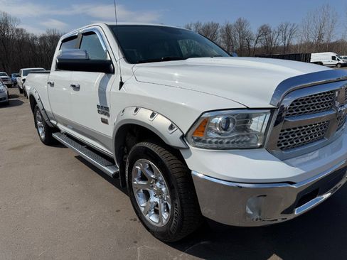 Used 2016 RAM 1500 Laramie image 12