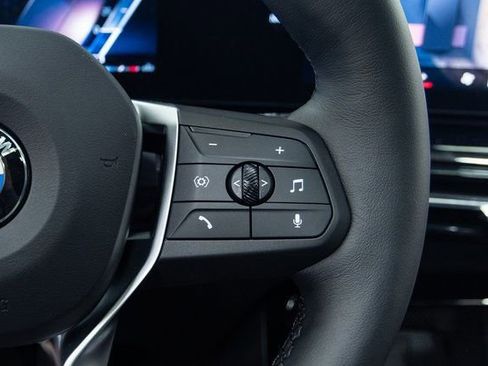 Certified 2025 BMW X1 xDrive28i w/ Convenience Package image 18