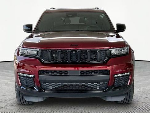 Used 2024 Jeep Grand Cherokee L Limited w/ Luxury Tech Group II AWD/4WD image 2