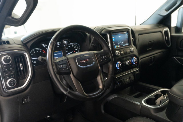 Used 2022 GMC Sierra 2500 AT4 AWD/4WD image 3