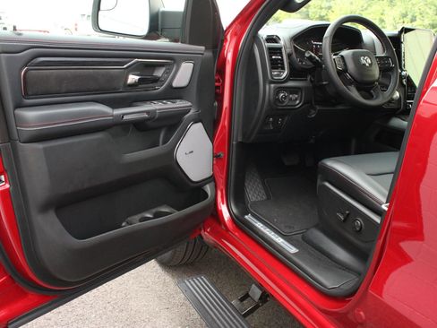 New 2026 RAM 1500 Laramie w/ Advanced Safety Group II AWD/4WD image 14