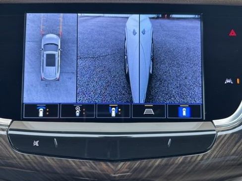 Used 2024 Cadillac XT6 Premium Luxury w/ Platinum Package image 25