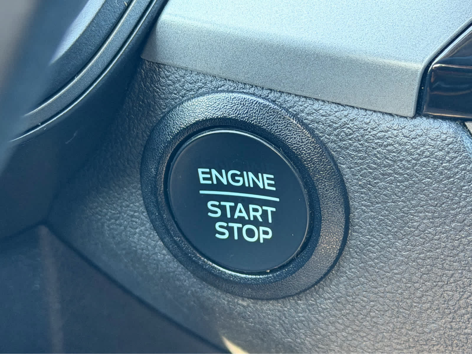 Used 2024 Ford Escape Active AWD/4WD image 23