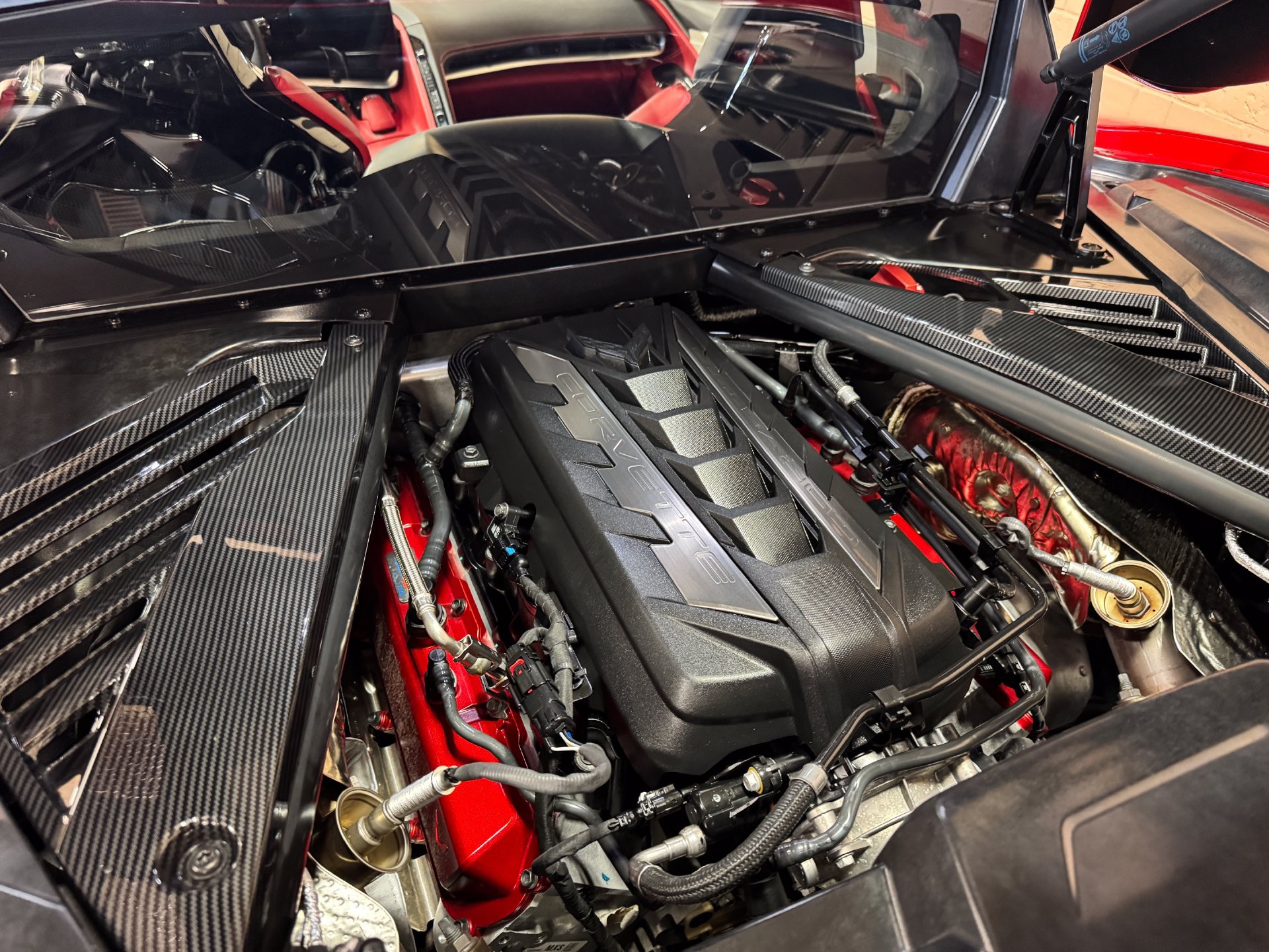 Used 2025 Chevrolet Corvette Stingray Premium Cpe w/ Z51 Performance Package RWD image 70
