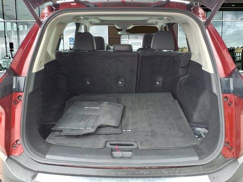 Used 2023 Nissan Rogue SV w/ SV Premium B Package AWD/4WD image 12