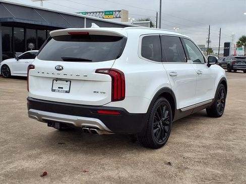 Used 2020 Kia Telluride SX w/ Towing Package image 4