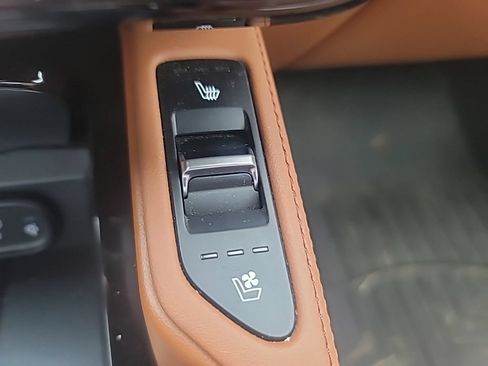 Certified 2024 Kia Telluride EX X-Line AWD/4WD image 29