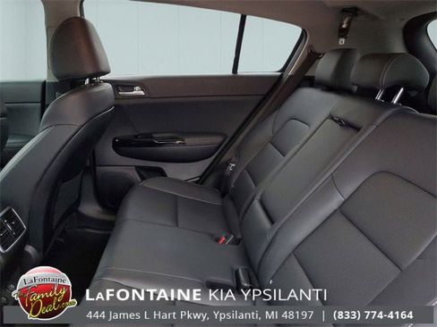 Used 2020 Kia Sportage EX image 28