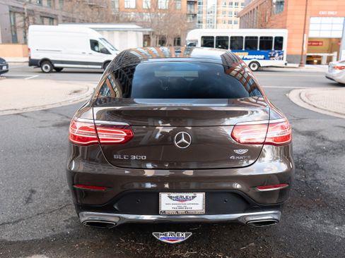 Used 2018 Mercedes-Benz GLC 300 4MATIC Coupe w/ Multimedia Package image 6