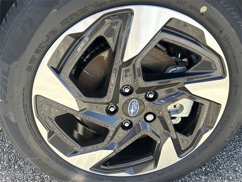 New 2025 Subaru Crosstrek 2.5i Limited image 10