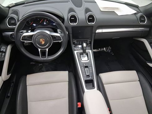 Certified 2022 Porsche 718 Boxster image 20