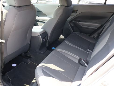 Used 2025 Subaru Crosstrek 2.5i Premium AWD/4WD image 16