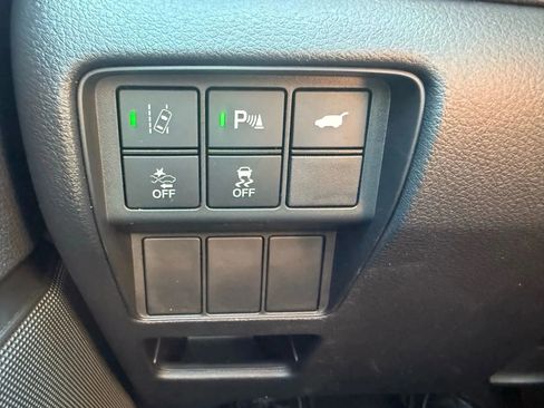 Used 2020 Honda CR-V Touring image 17