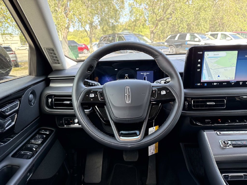 New 2027 Lincoln Aviator 2WD image 17