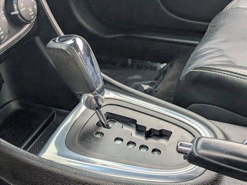 Used 2014 Chrysler 200 S image 12