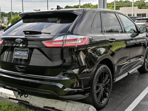 Certified 2023 Ford Edge ST-Line w/ Class II Trailer Tow Package AWD/4WD image 10