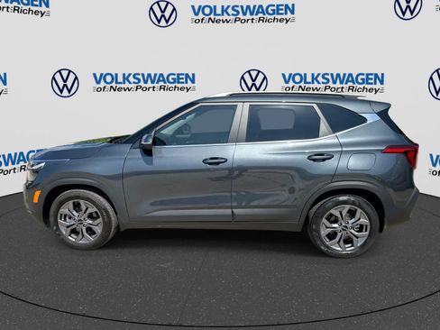 Used 2024 Kia Seltos S AWD/4WD image 11