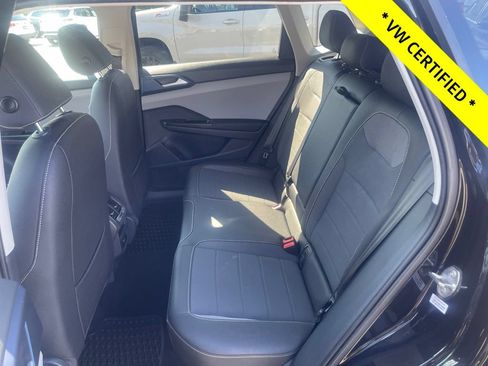 Used 2024 Volkswagen Taos SE AWD/4WD image 20