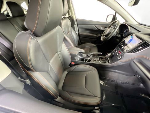 Used 2023 Subaru Crosstrek 2.5i Limited w/ Moonroof Package image 27