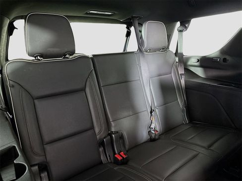 Used 2021 GMC Yukon SLT image 29