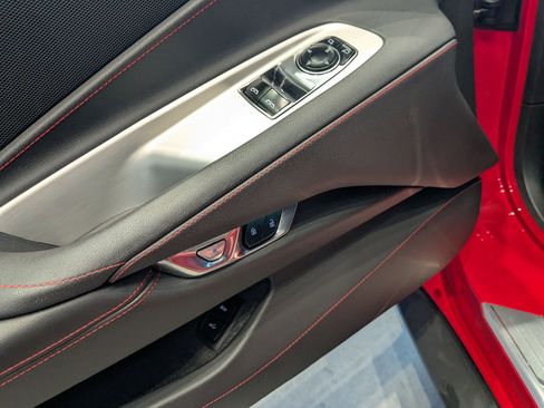 Used 2022 Chevrolet Corvette Stingray Coupe w/ 1LT image 16