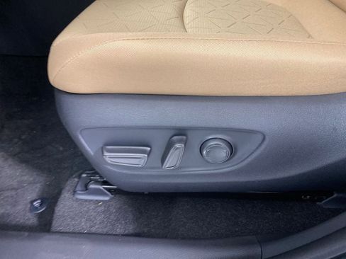 New 2025 Toyota RAV4 XLE w/ Convenience Package image 8