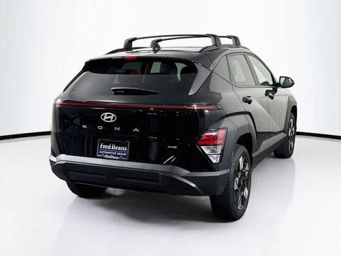 Certified 2025 Hyundai Kona SEL AWD/4WD image 8