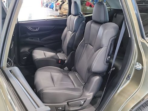 Certified 2026 Subaru Ascent Limited w/ Popular Package #2 AWD/4WD image 16