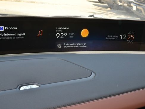 New 2025 Lincoln Navigator L Reserve image 27