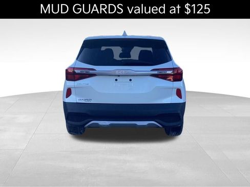 Certified 2023 Kia Seltos LX image 6