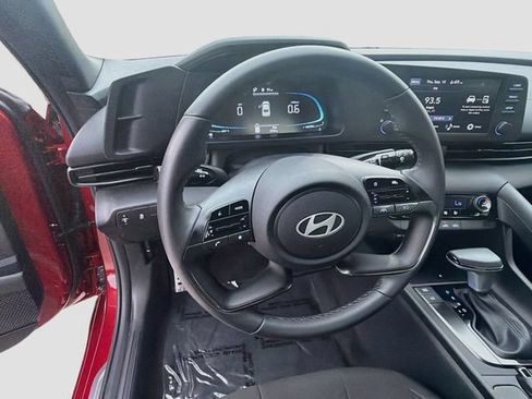 Certified 2026 Hyundai Elantra Sport FWD image 11