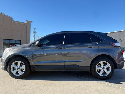 Used 2016 Ford Edge SE image 7
