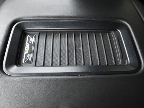 Used 2020 Chevrolet Tahoe Premier RWD image 4