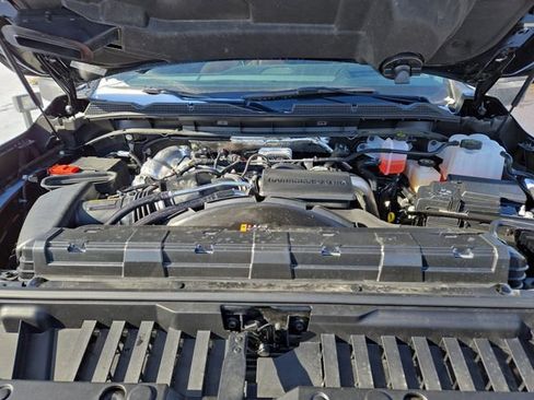 Used 2024 GMC Sierra 2500 Denali Ultimate image 40