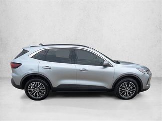 Certified 2023 Ford Escape SE FWD video 4