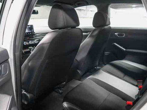 Used 2022 Honda Civic Sport image 17