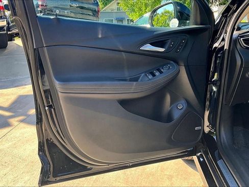 Used 2020 Buick Encore GX Essence w/ Experience Buick Package AWD/4WD image 26