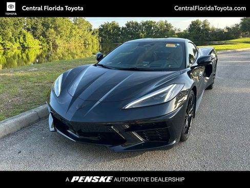 Used 2024 Chevrolet Corvette Stingray Preferred Cpe RWD image 1