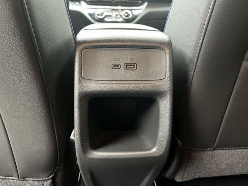 Certified 2024 Buick Envista Sport Touring w/ Convenience I Package FWD image 11