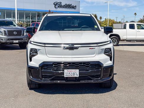 Used 2024 Chevrolet Silverado EV RST AWD/4WD image 6