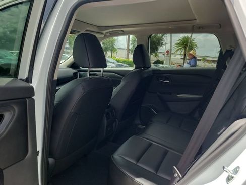 Used 2026 Nissan Rogue Dark Armor FWD image 7