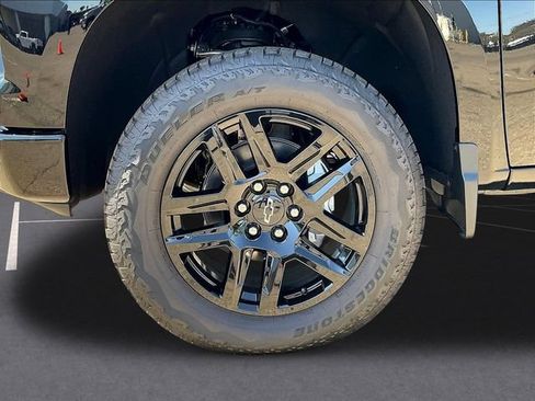 New 2026 Chevrolet Silverado 1500 LT Trail Boss w/ LT Trail Boss Premium Package AWD/4WD image 16