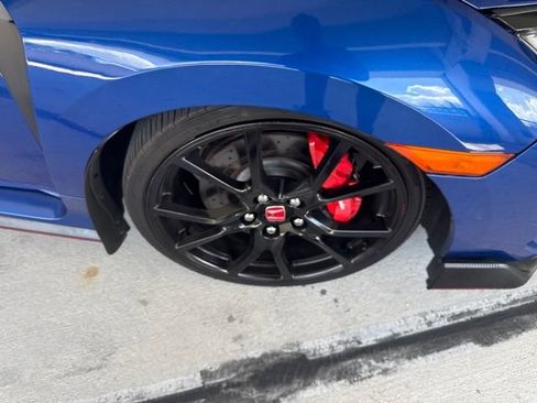Used 2019 Honda Civic Type R image 23