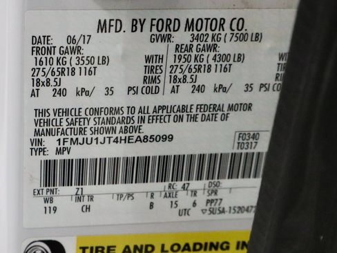 Used 2017 Ford Expedition XLT image 37