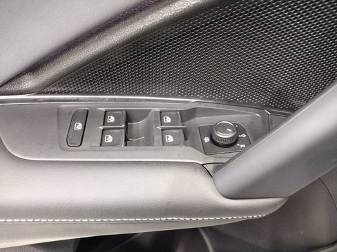 New 2026 Volkswagen Tiguan SE AWD/4WD image 20