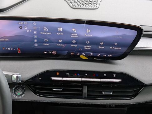 New 2026 Buick Enclave Sport Touring image 18