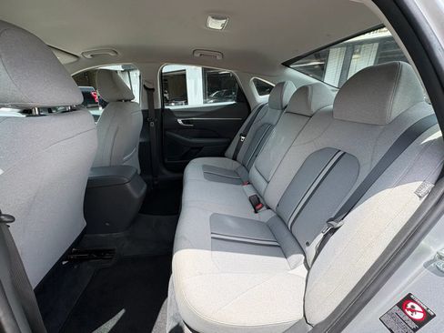 Used 2020 Hyundai Sonata SEL FWD image 19