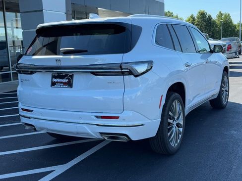 New 2026 Buick Enclave Avenir w/ Super Cruise Package AWD/4WD image 4